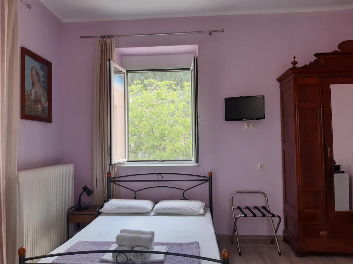 Christina Guest House Mystras Exterior photo